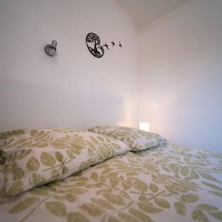 Appartement Tout Equipe Traversant 6 A 8 Couchages 马赛 外观 照片