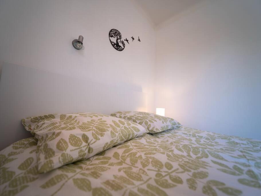 Appartement Tout Equipe Traversant 6 A 8 Couchages 马赛 外观 照片