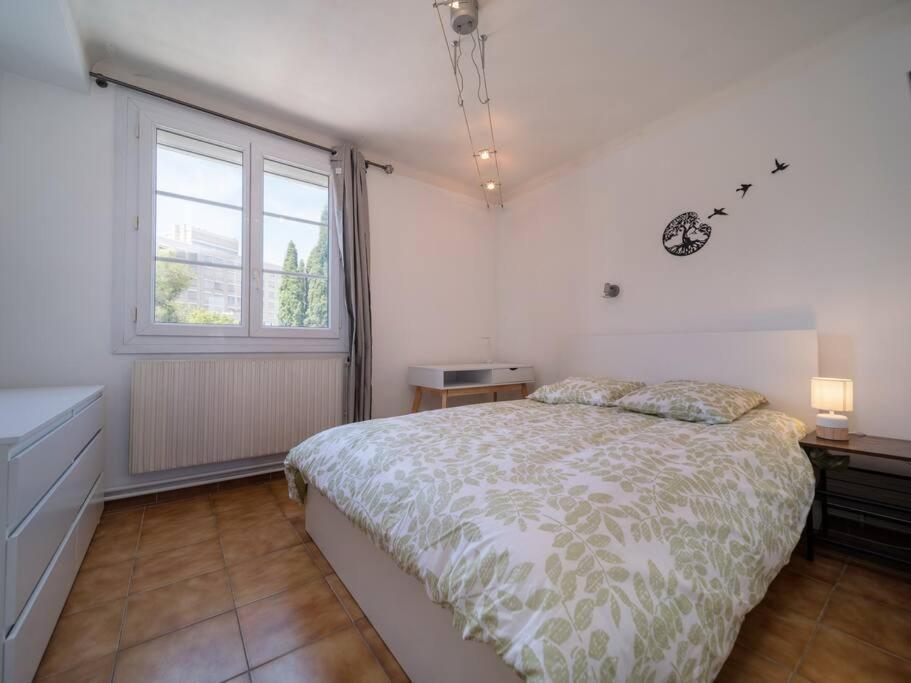Appartement Tout Equipe Traversant 6 A 8 Couchages 马赛 外观 照片