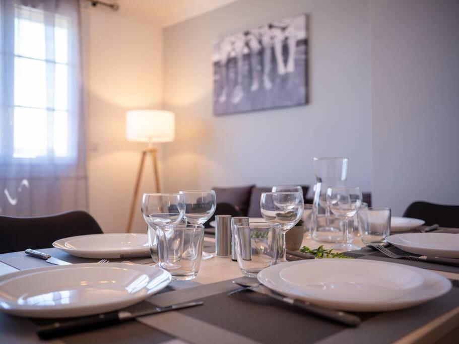 Appartement Tout Equipe Traversant 6 A 8 Couchages 马赛 外观 照片