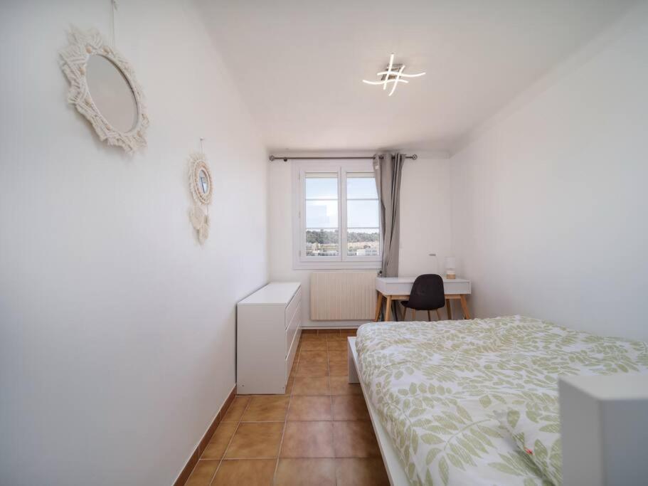 Appartement Tout Equipe Traversant 6 A 8 Couchages 马赛 外观 照片
